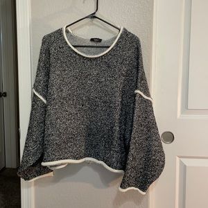Black and Cream Sweater: Women’s Small